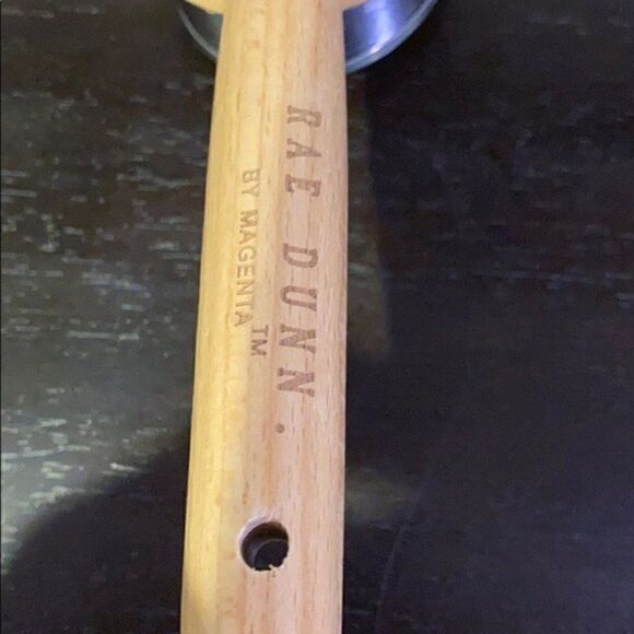 Rae Dunn Happy Easter Baking Set - Picture 4 of 6